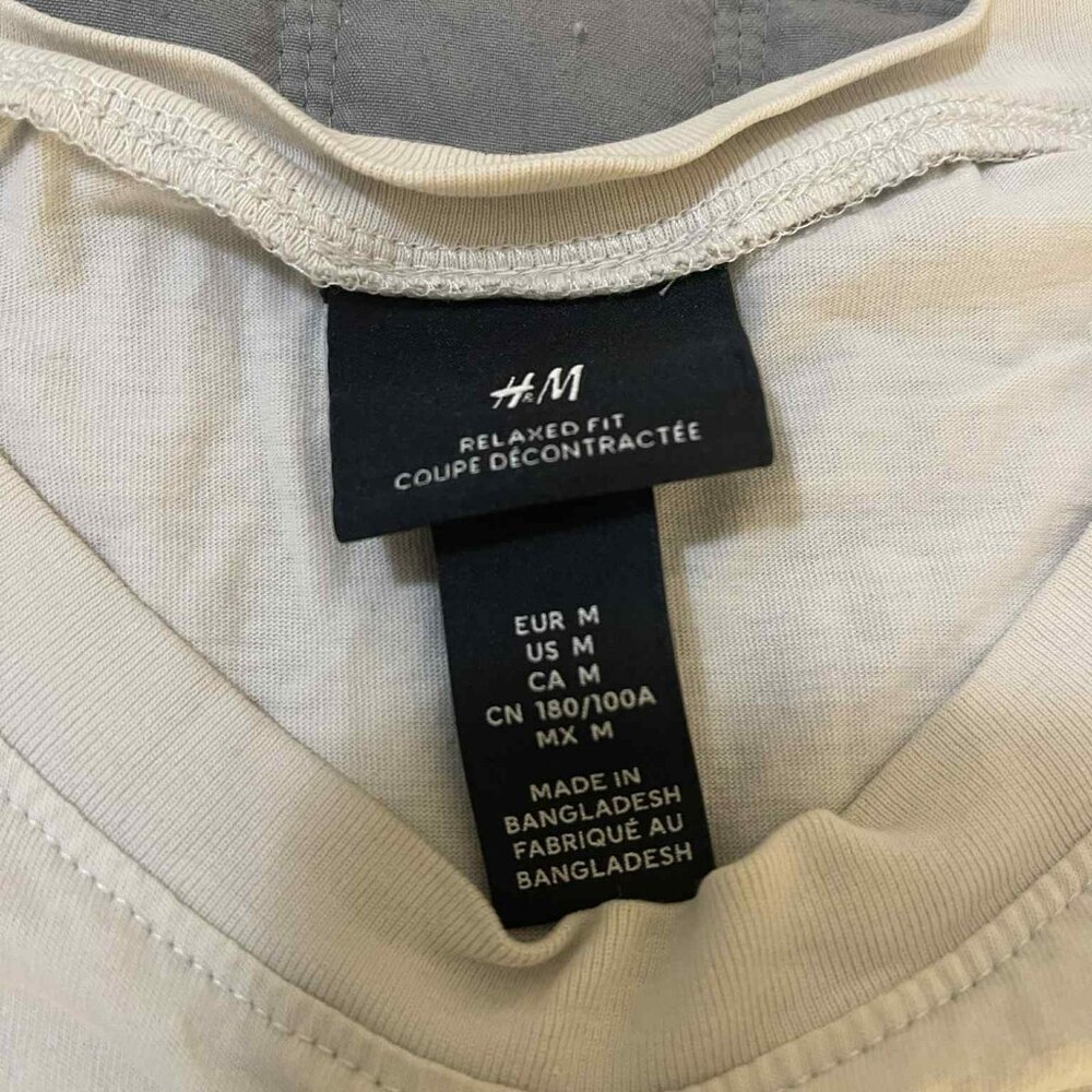 Men's H&M Hawaii Muscle Tank (size M) - Picture 2 of 4